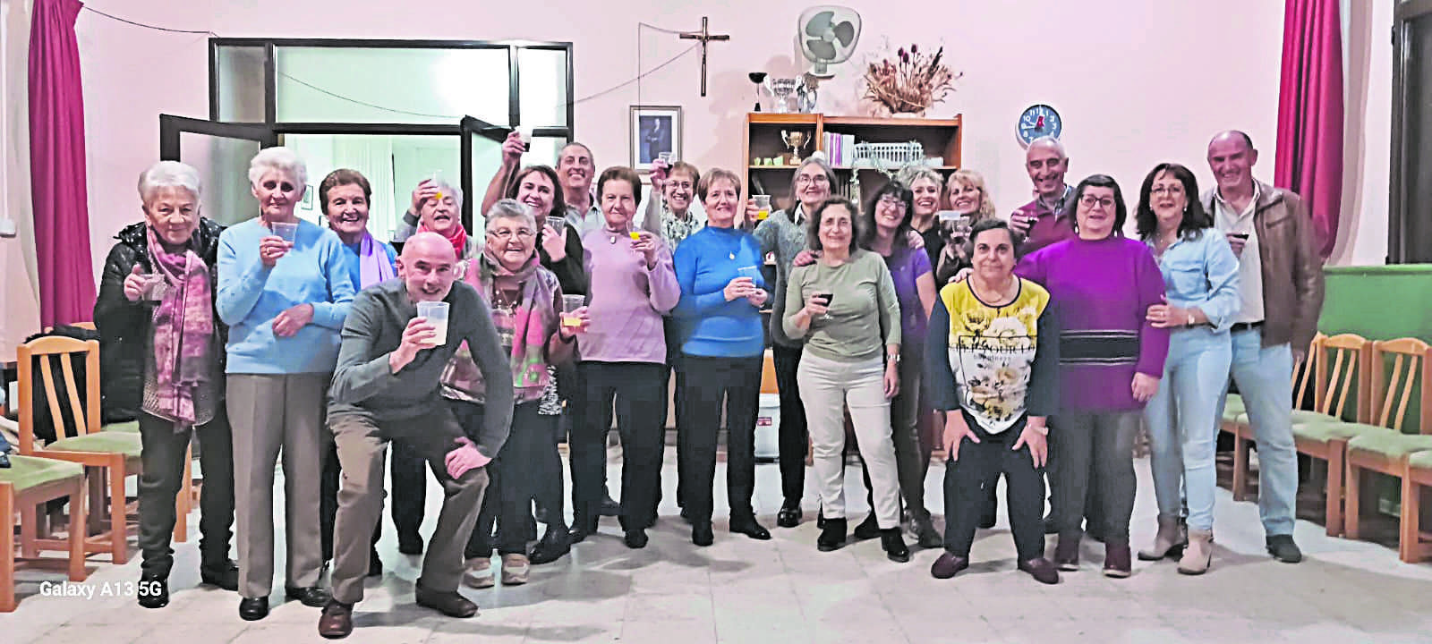 fiesta de navidad en la asociacion de jubilados maestro candido herrero (1)