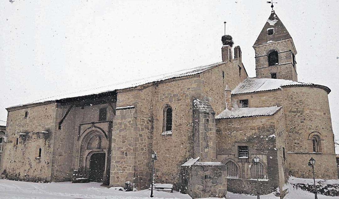 Iglesia de Santa María en el municipio segoviano de Fuentepelayo.