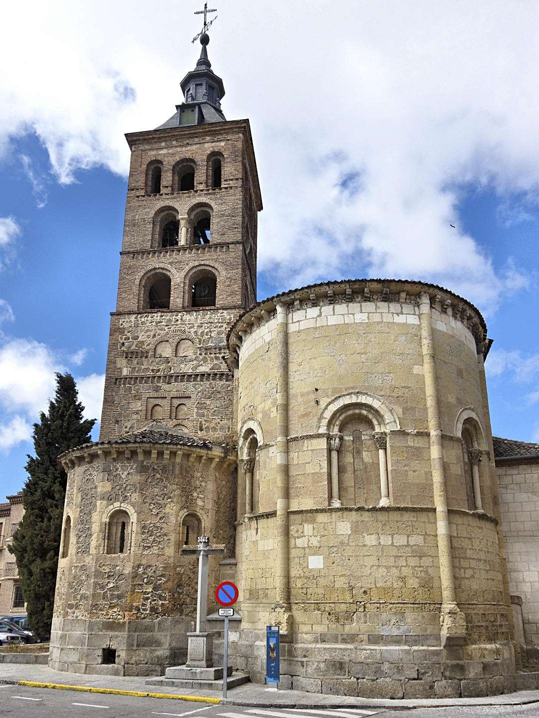 Iglesia de San Andrés.