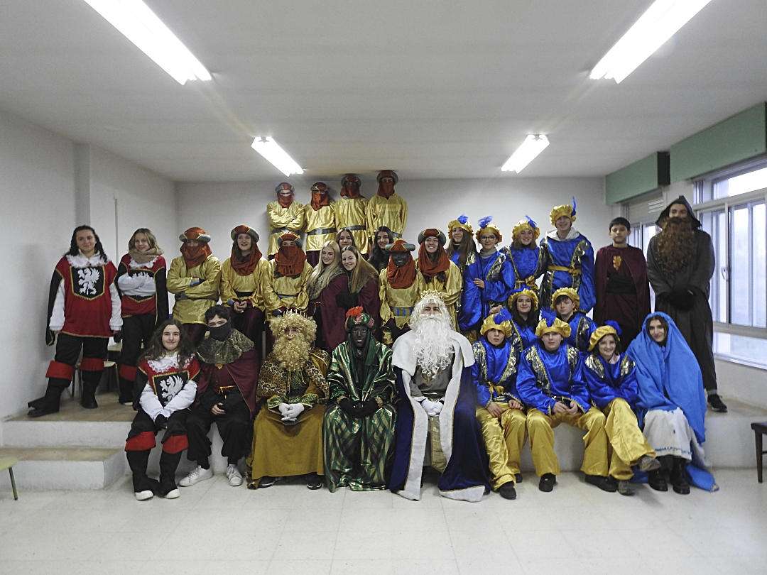 Cortejo real XXIV Cabalgata Fuentepiñel Cortejo real XXIV Cabalgata Fuentepiñel