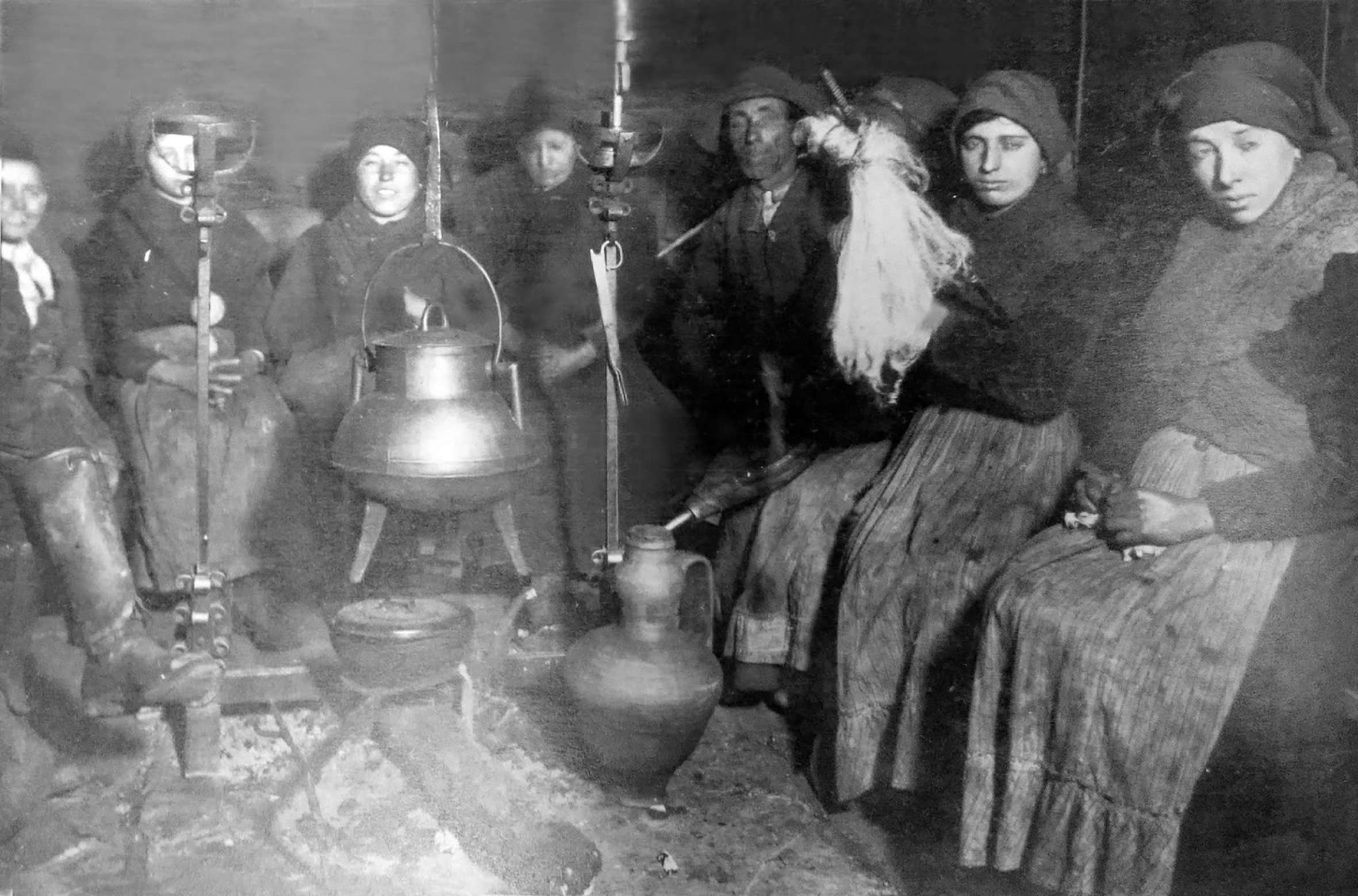 Fotografía realizada durante un serano por el filólogo alemán Fritz Krüger durante su visita a Cabreira a principios del siglo XX 1922