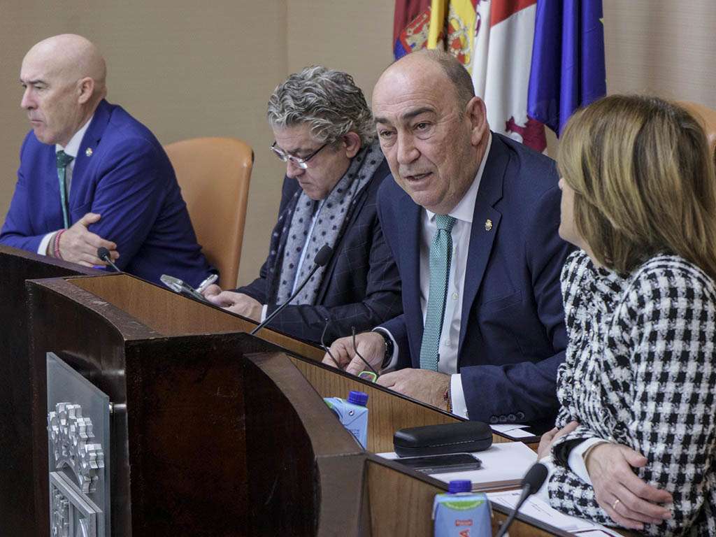 Oscar Moral José María Bravo Miguel Ángel de Vicente y Magdalena Rodríguez