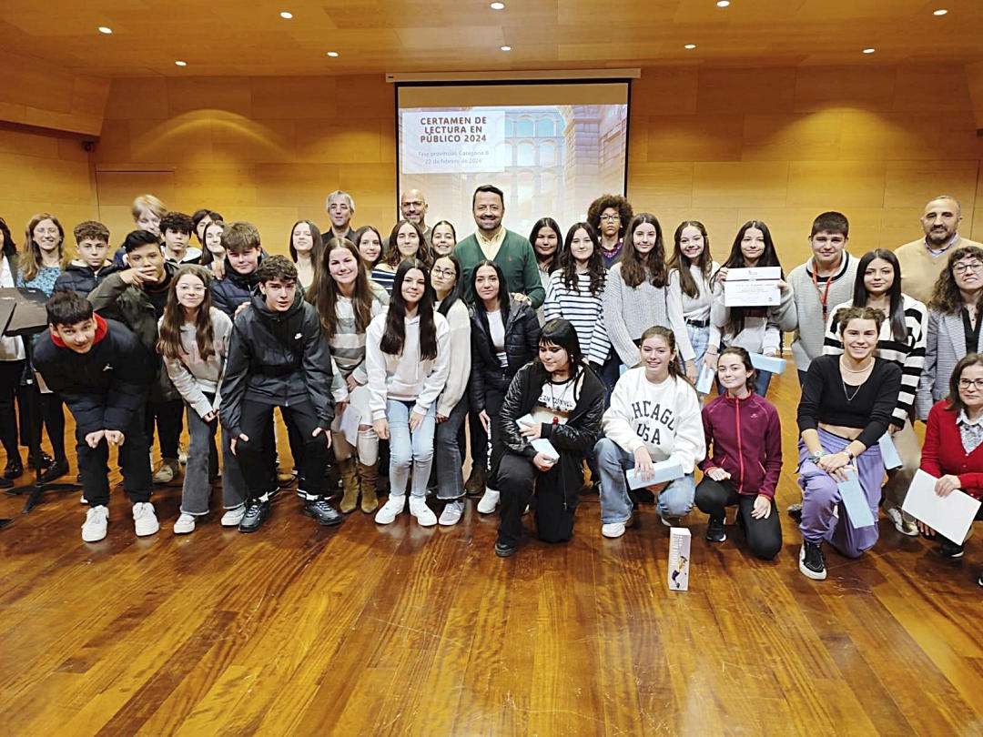 Alumnos de Secundaria participantes en la fase provincial del Certamen de Lectura en Público.