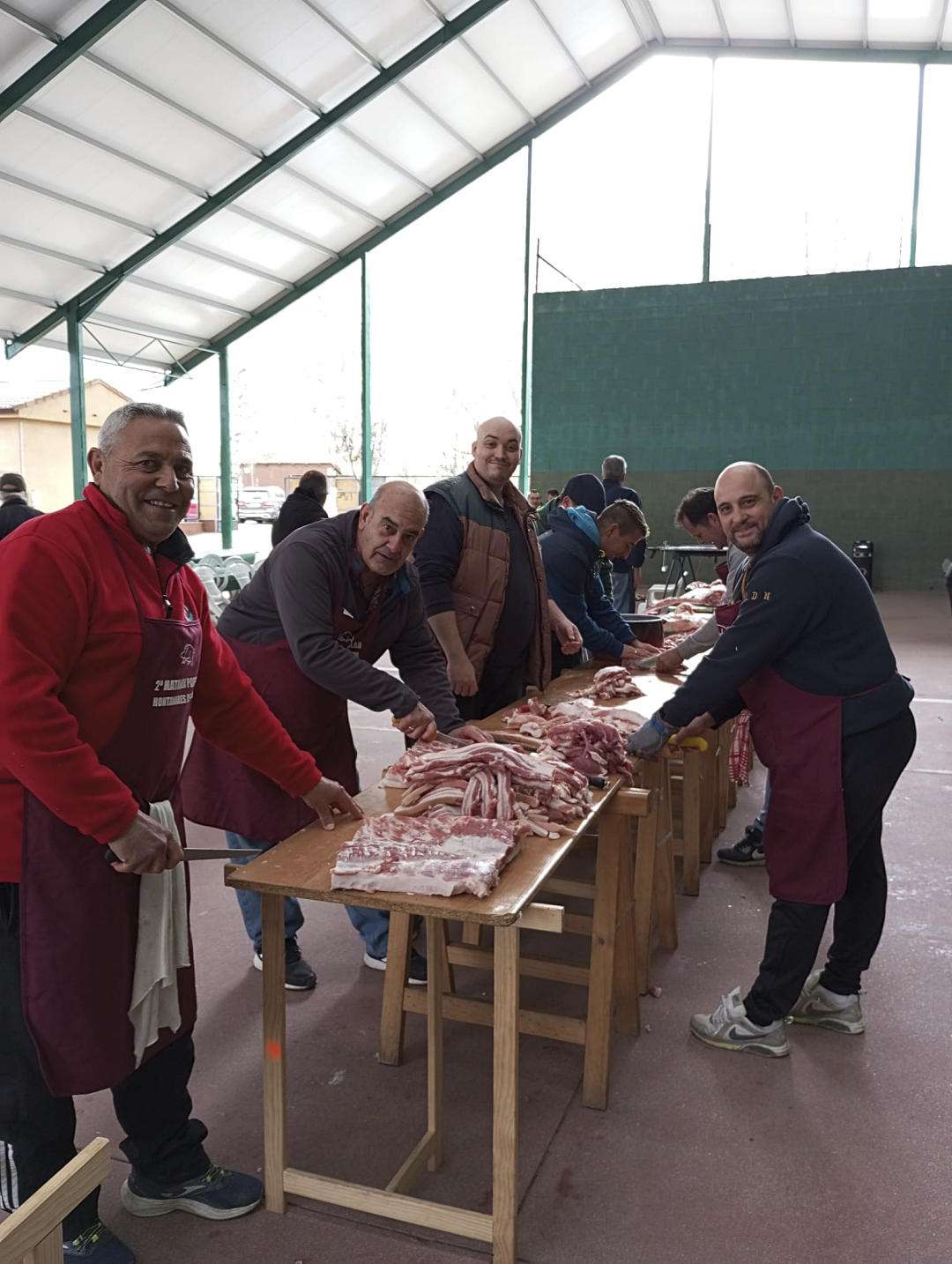 Con la carne se preparó torreznos, careta o picadillo.