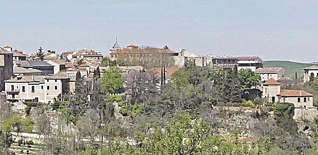 Mancha verde entre las mansiones de los Peñalosa y Contreras. / JMS