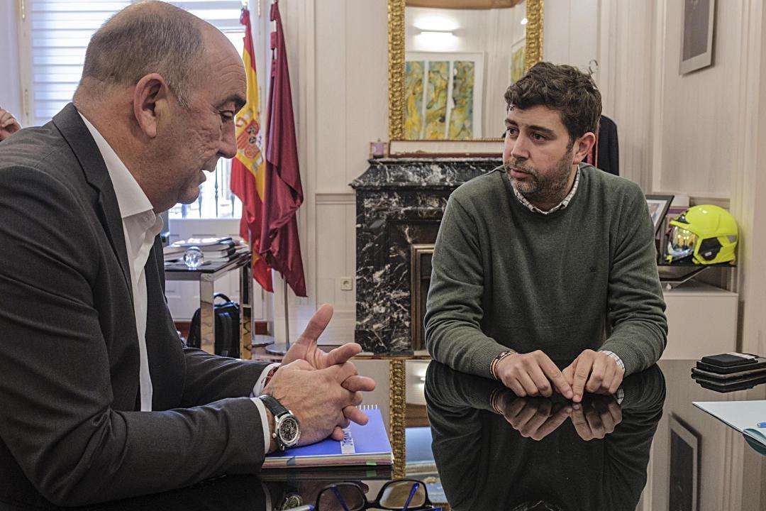 Visita Alcalde Urueñas Francisco Javier Carpio Guijarro