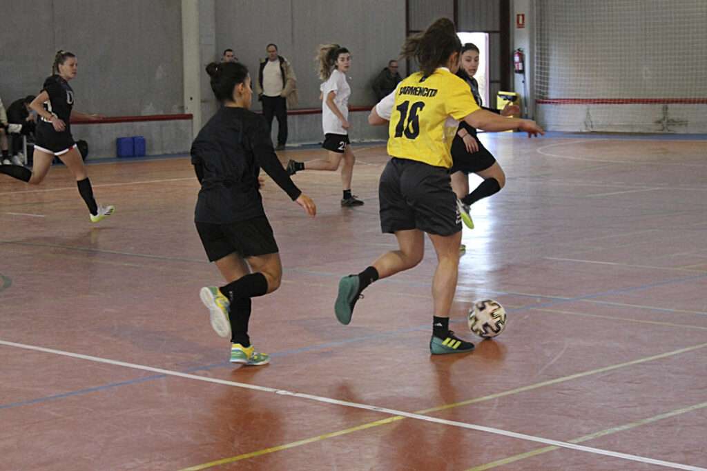 Partido entre F. Edu SG Vs E. I Industriales Va. / Asociación Alfil Juvenil 