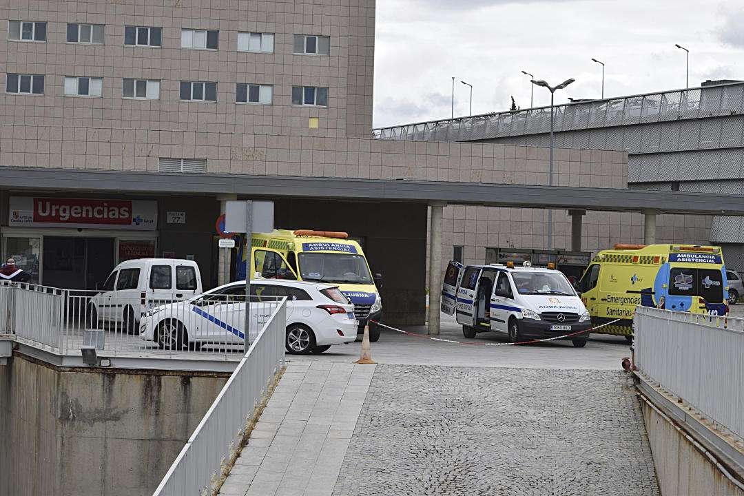 Entrada de urgencias al hospital de Segovia