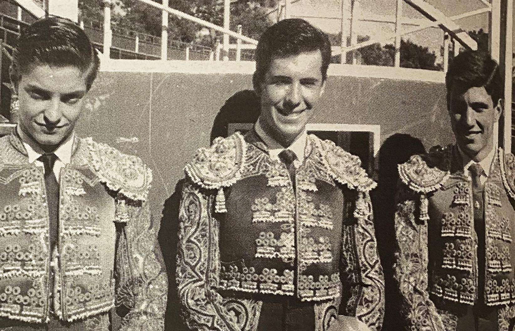 Saavedra, De Frutos y Matute, en una novillada en Marugán (1999). / P.P.