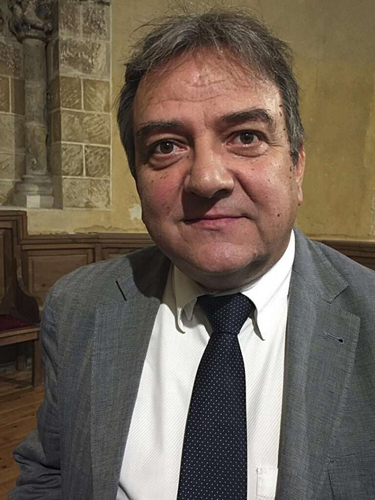 El catedrático de la Academia de San Quirce Juan Manuel Moreno.