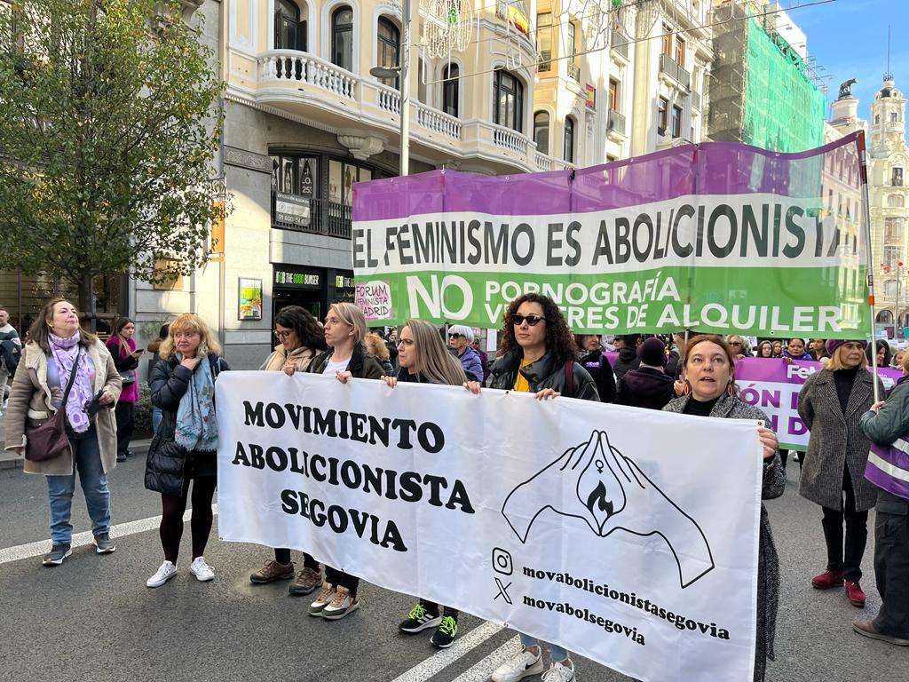 Ana Sanz y el resto del movimiento Abolicionista de Segovia el pasado 25 de noviembre en Madrid.