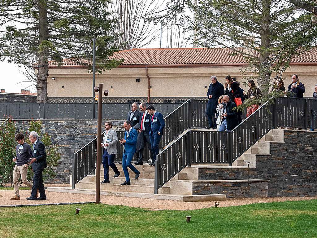Asistentes a la Asamblea de Empresa Familiar en Segovia. / LUIS HORCAJADA