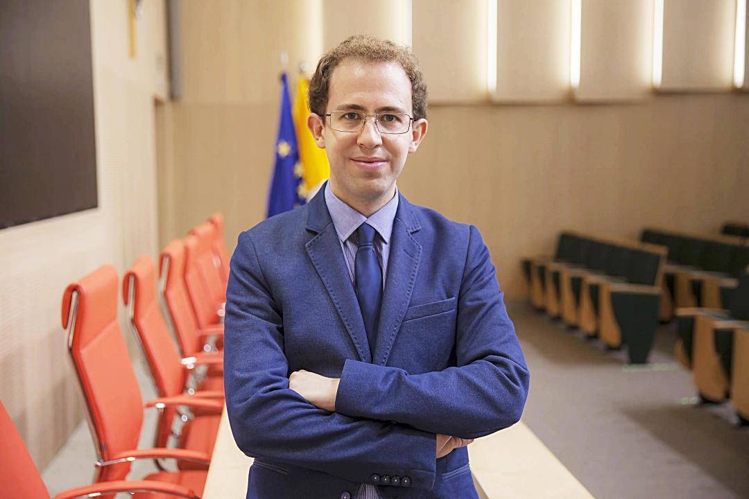 Carlos Blanco: “Hoy la filosofía es muy necesaria para abordar temas como la inteligencia artificial” 1 FOTO: CARLOS BLANCO.