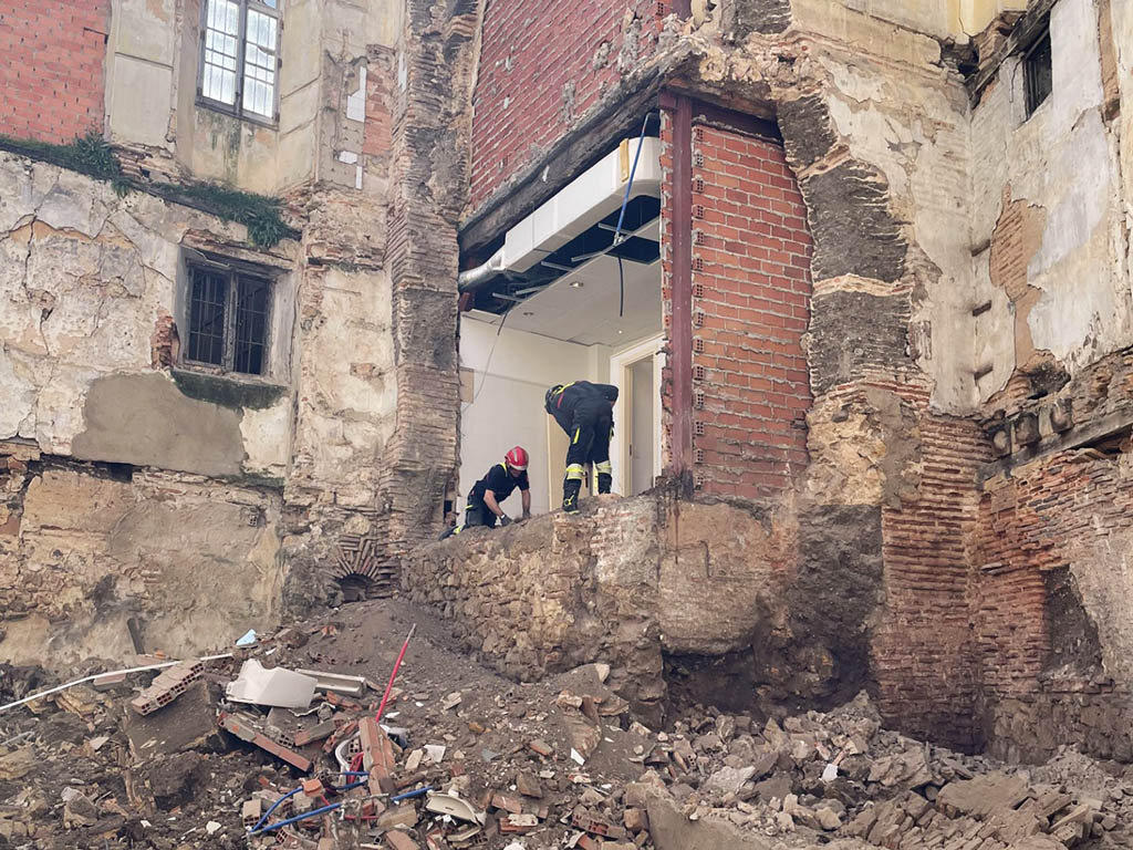 Derribo muro Ayuntamiento