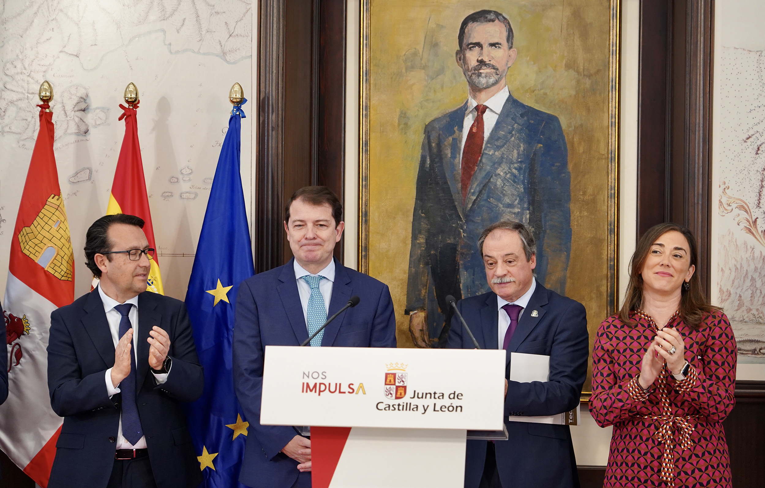 Encuentro del presidente de la Junta con los patronos de la Fundación TecnoVitae