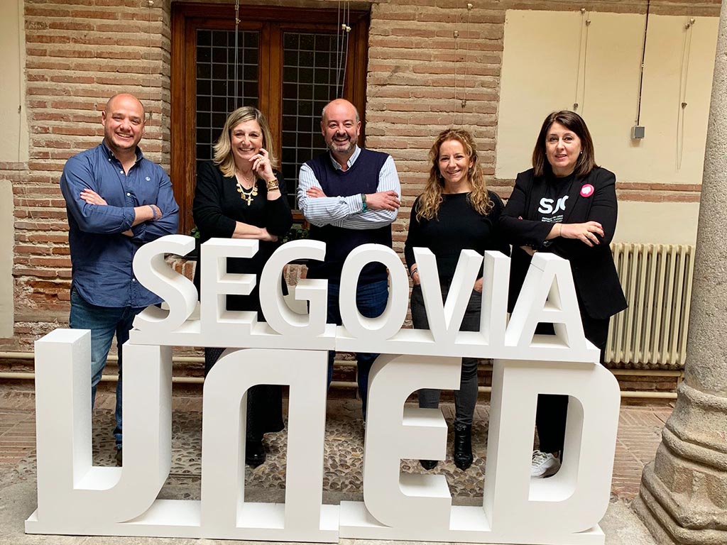 Mesa de Universidades en la UNED