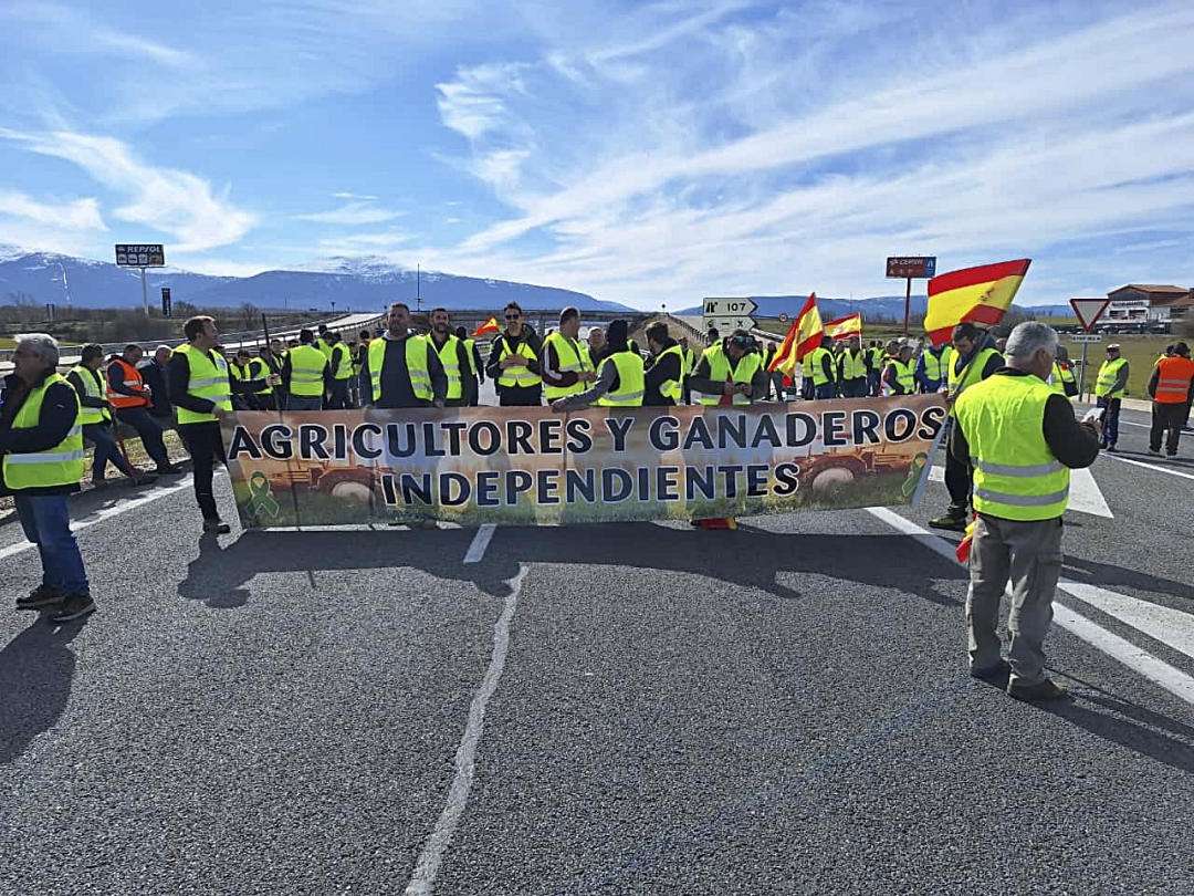 Agricultores durante la manifestación