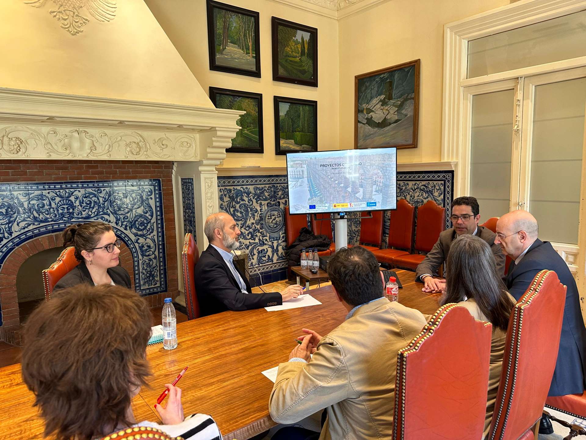 240418 Reunión comerciantes fondos europeos