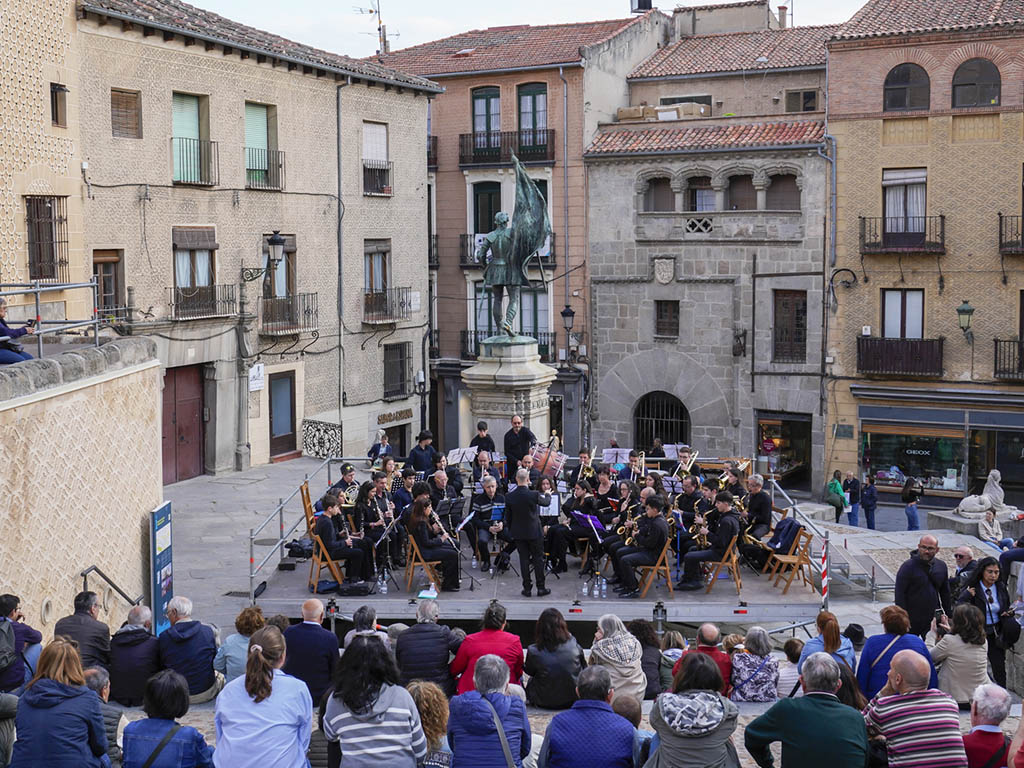 Actuación de la Banda Municipal en la pasada edición del Festival 'Música Diversa'. / MIGUEL ÁNGEL FERNÁNDEZ