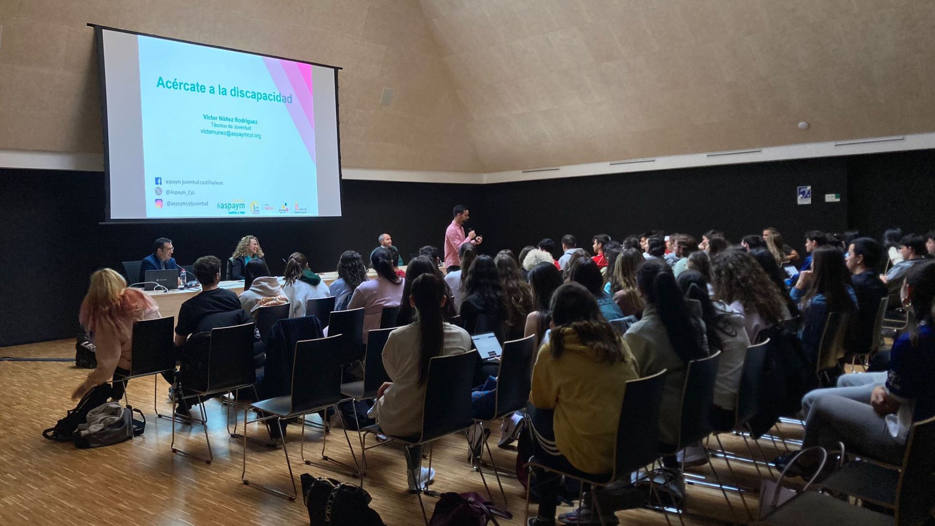 Momento de la primera sesión de las Jornadas. Foto: Rafael De la Puente.