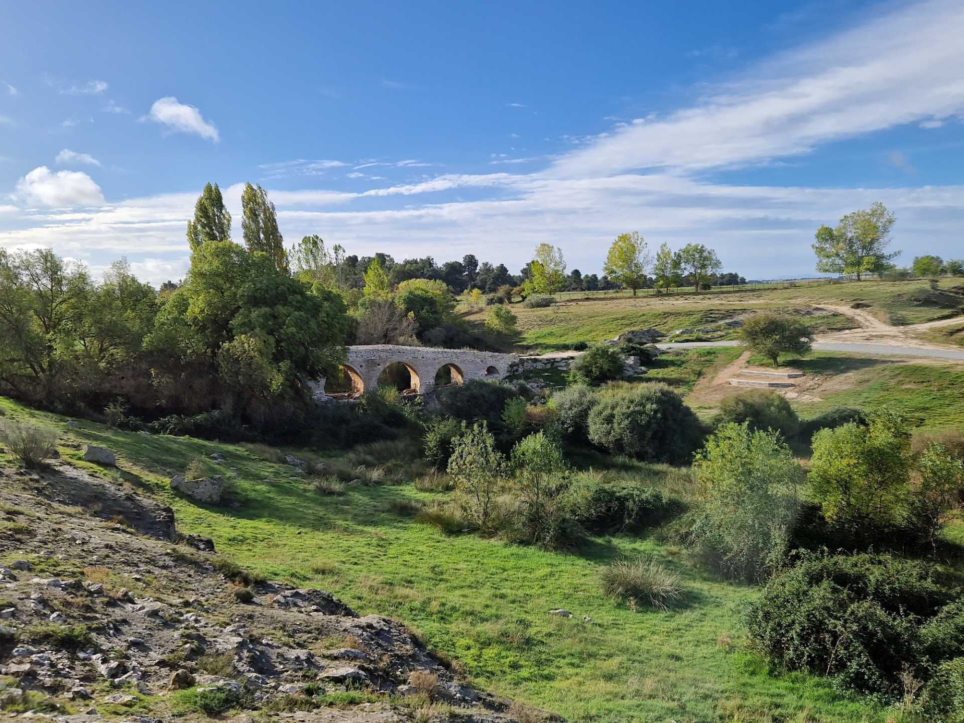 Puente El Naranjo del río Voltoya.