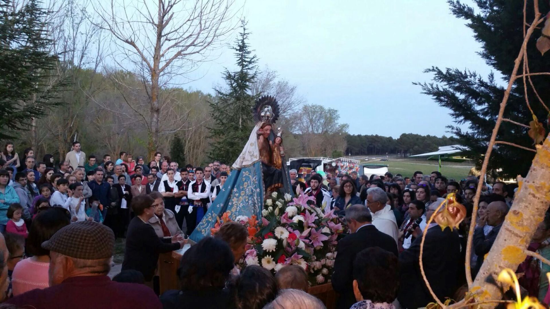 Romería de la Virgen de Salcedón en Lastras de Cuéllar.