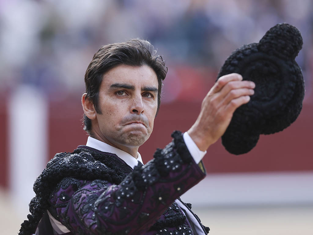 Saludo de Miguel Ángel Perera en Las Ventas. / EFE - KIKO HUESCA Saludo de Miguel Ángel Perera en Las Ventas. / EFE - KIKO HUESCA