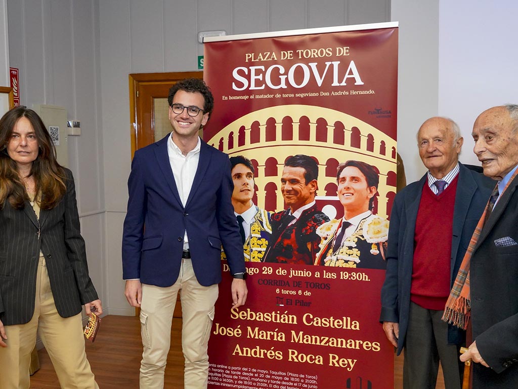 Presentacion del cartel de Segovia, con Andrés Hernando y Manuel Lozano. / MIGUEL ÁNGEL FERNÁNDEZ