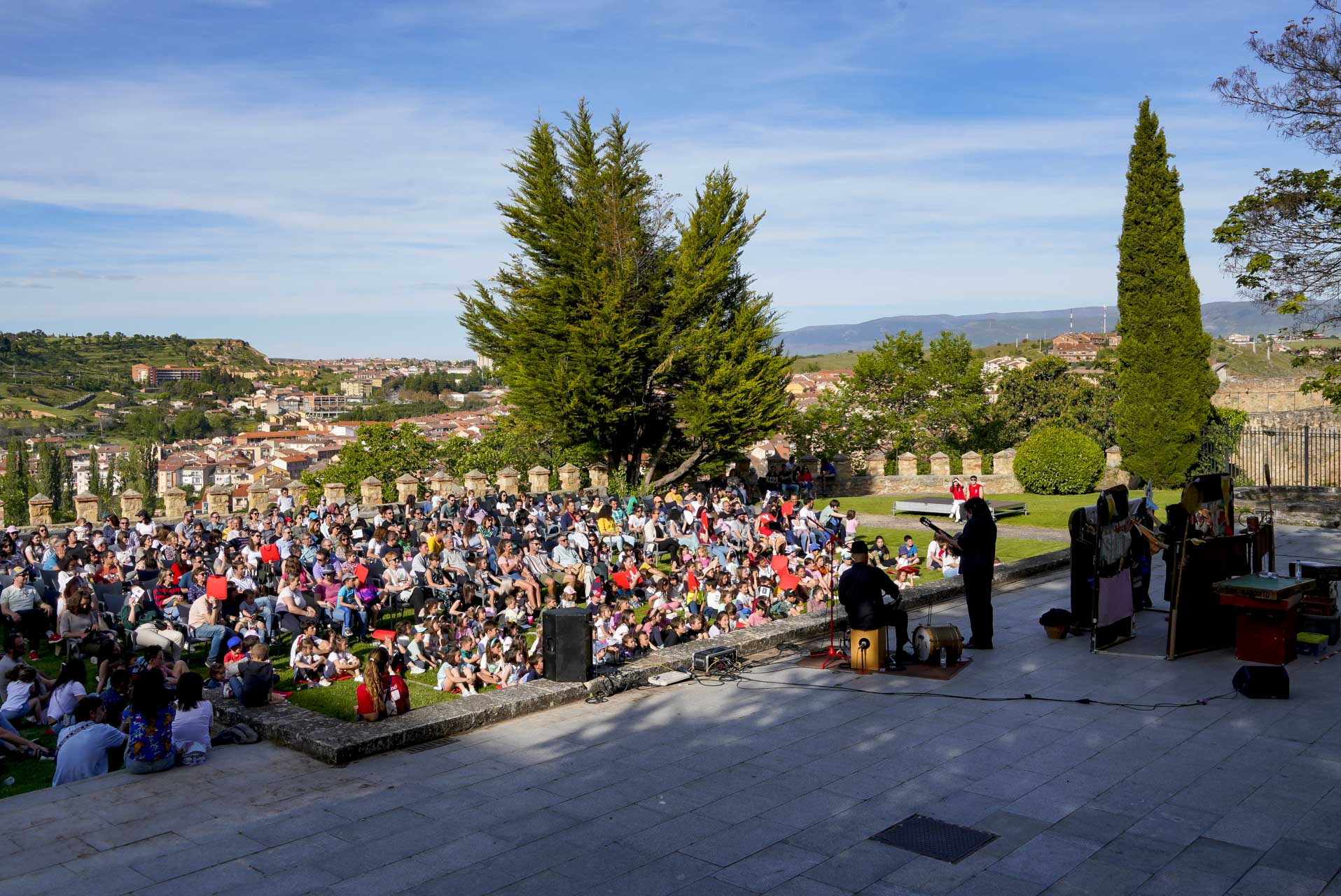 Titirimundi Inauguración