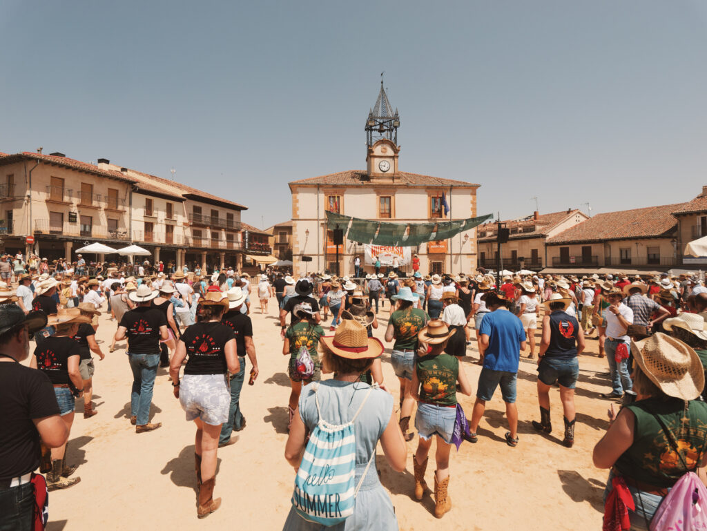 La Plaza Mayor de Riaza también acogerá varias actividades del evento. La Plaza Mayor de Riaza también acogerá varias actividades del evento.