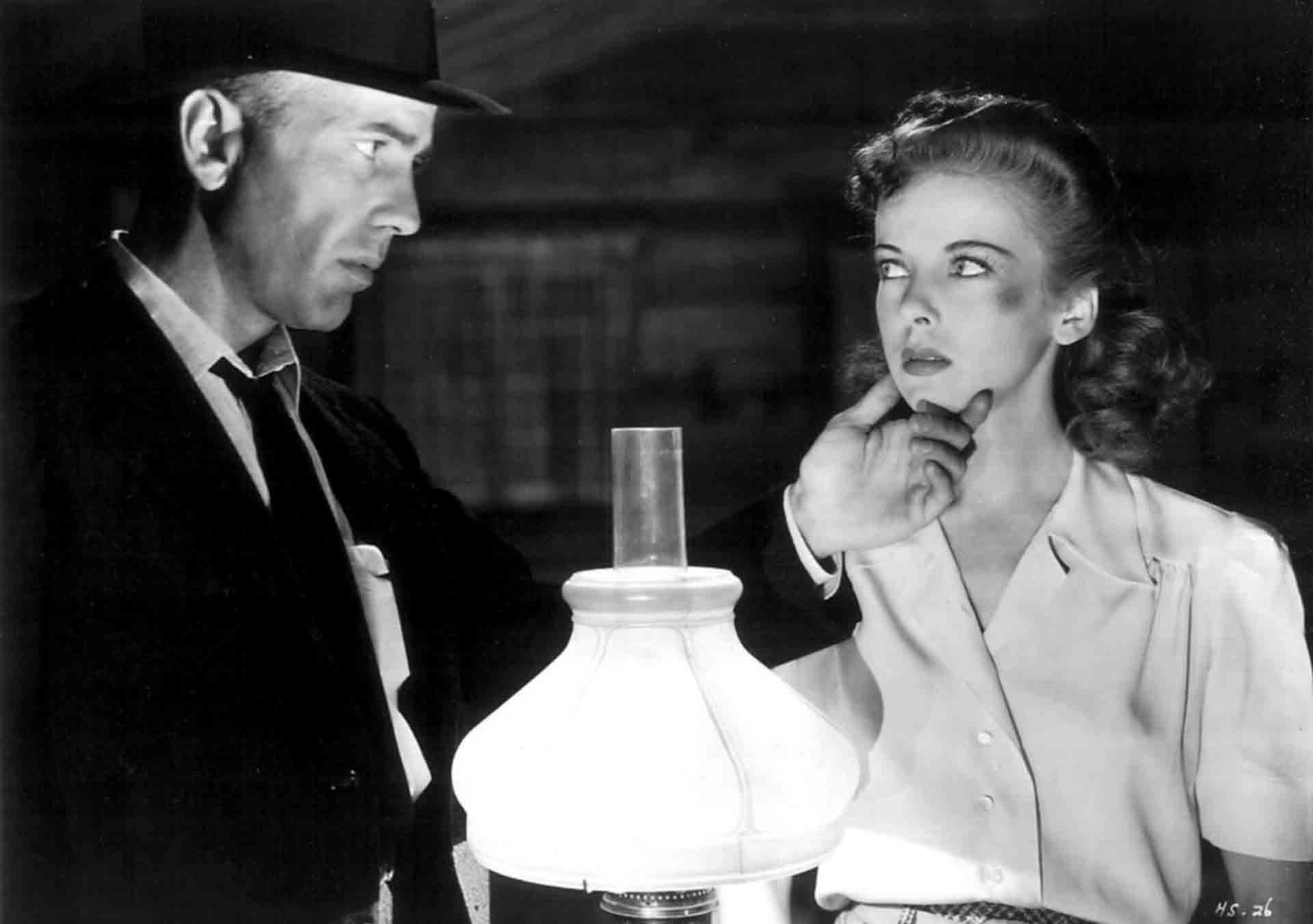 Bogart con Ida Lupino.