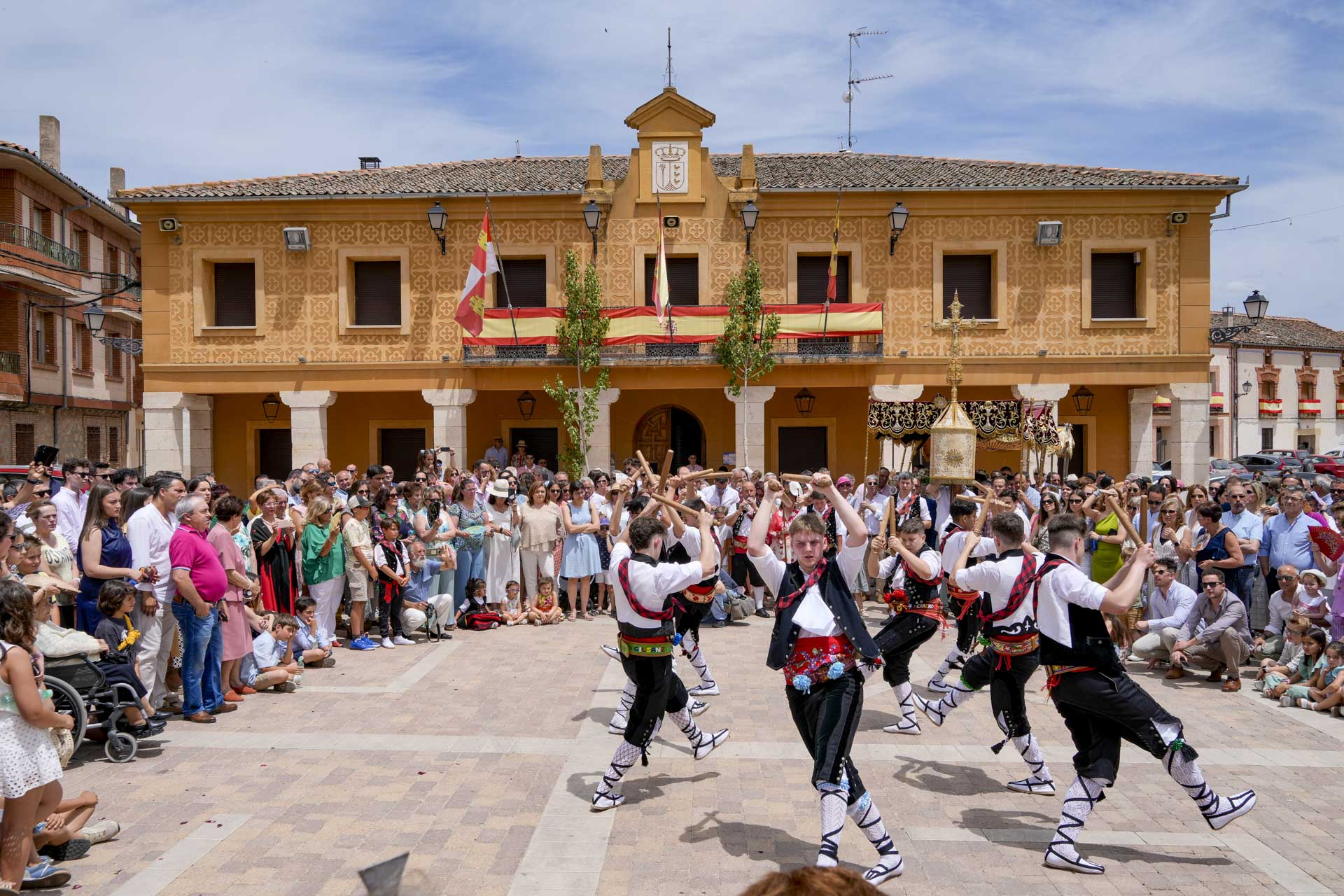 Procesión Octava del Corpus en Fuentepelayo