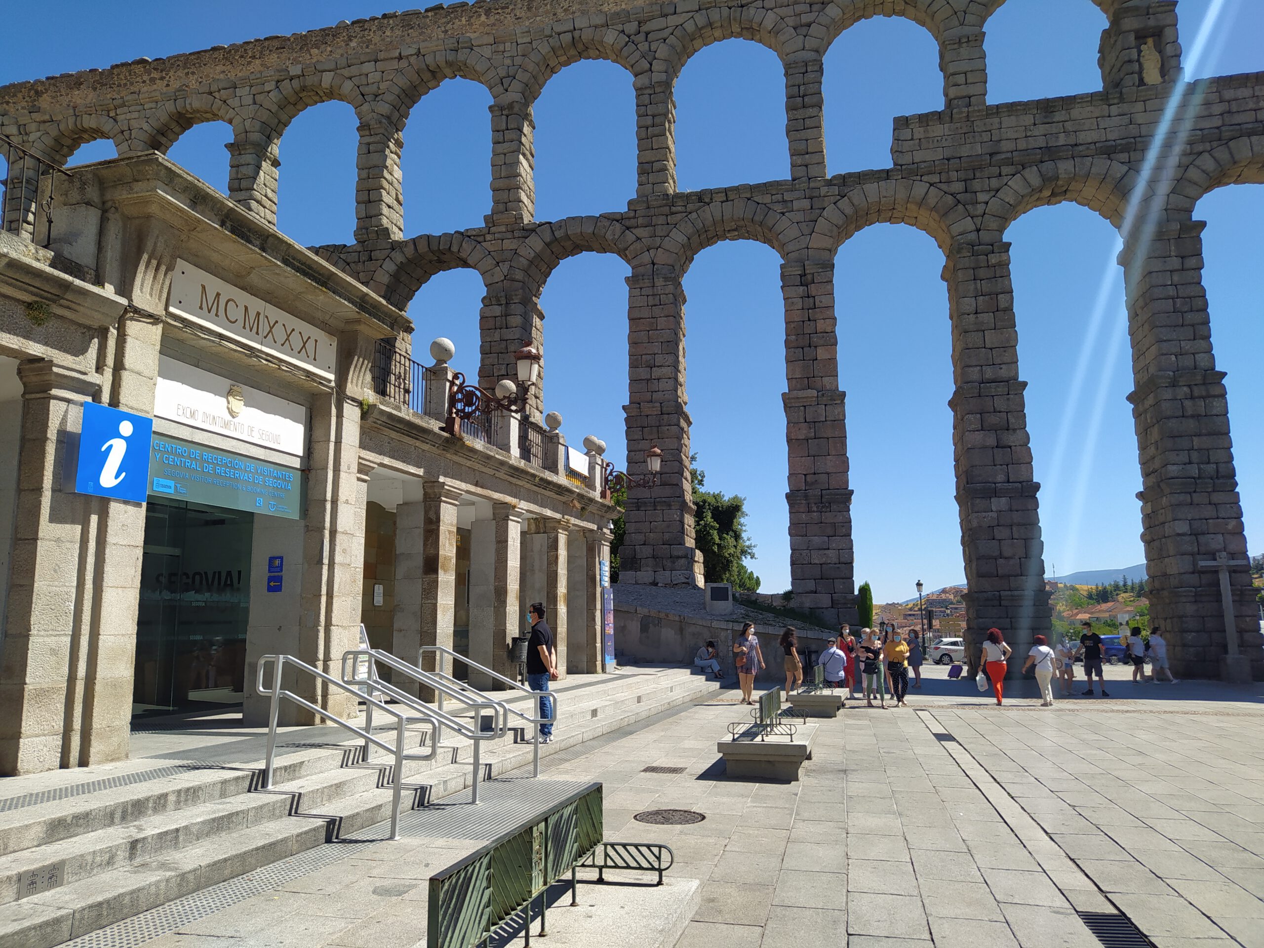 Vista del Acueducto desde la oficina de turismo de Segovia