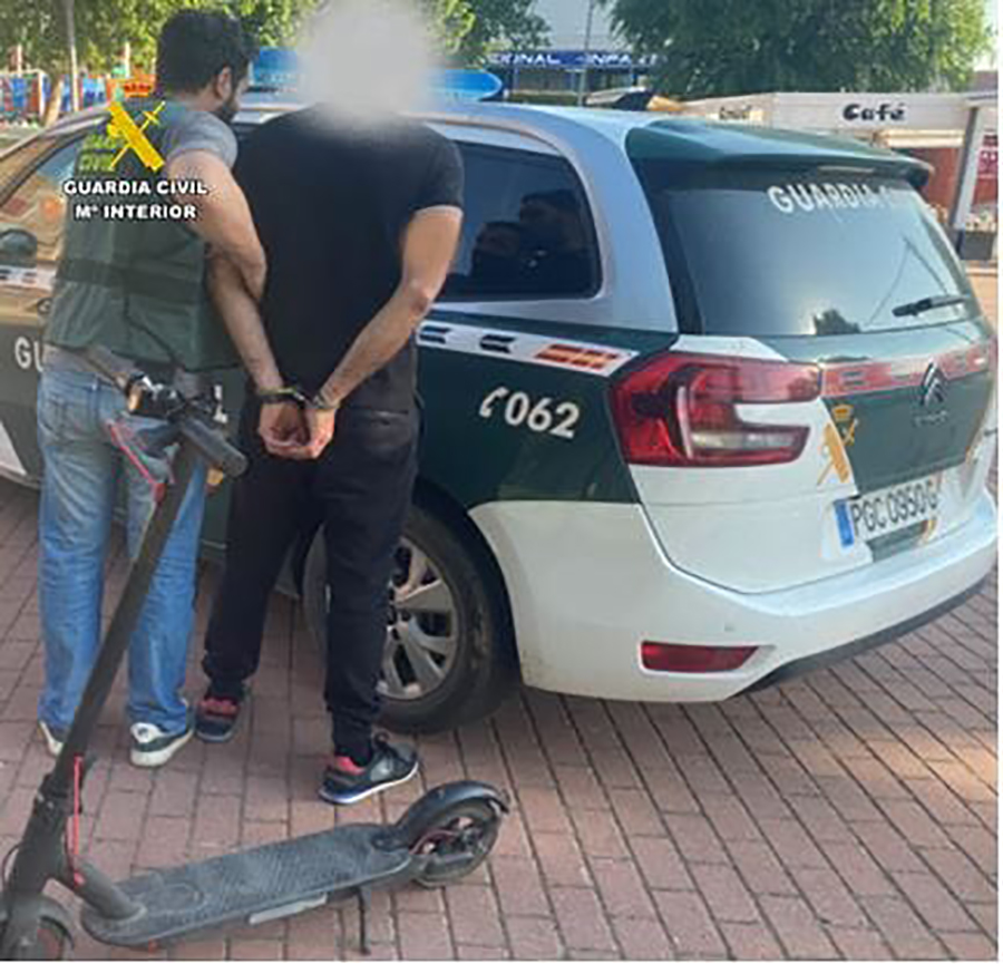 La Guardia Civil detiene a una persona por robo con violencia e intimidación en Arroyo de la Encomienda