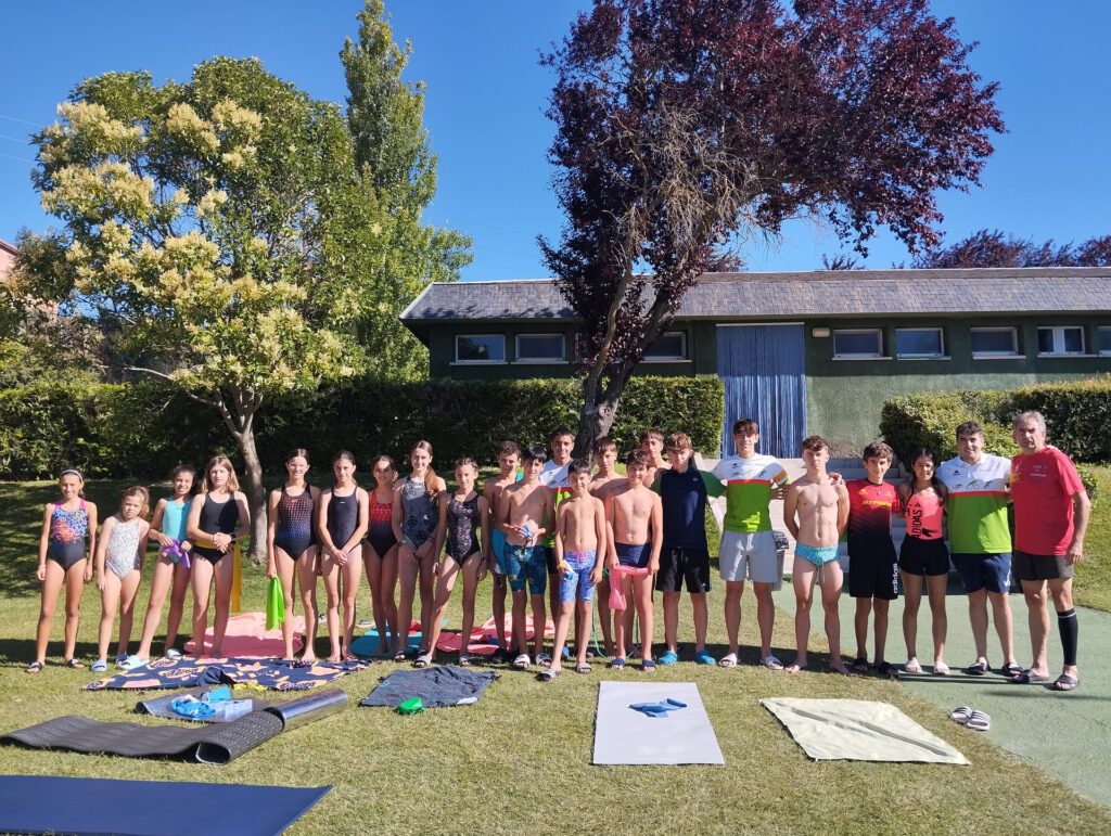 Curso 'Especialízate' de triatlón en Cuéllar. Curso 'Especialízate' de triatlón en Cuéllar.