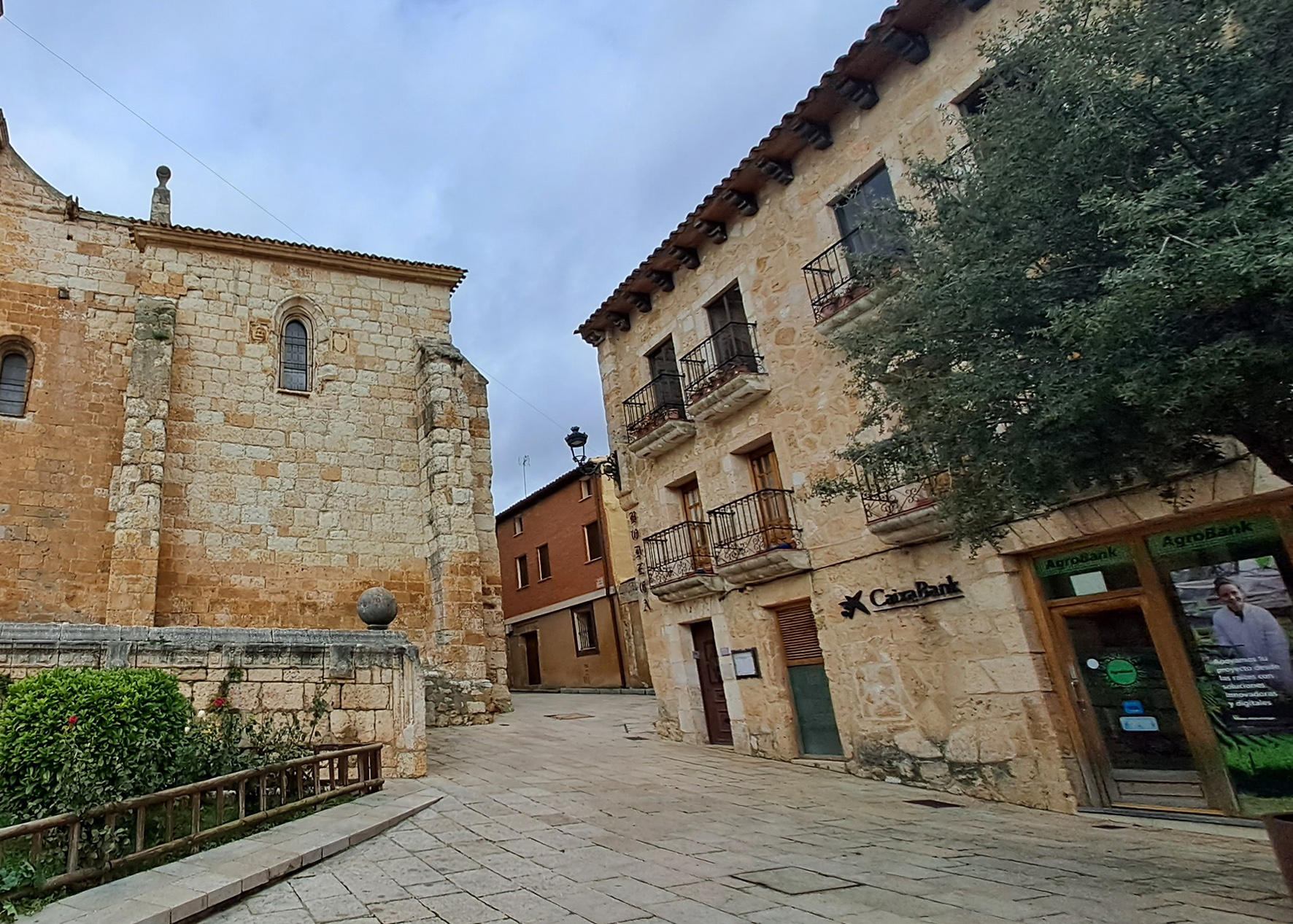 Caixabank en Gumiel de Izan