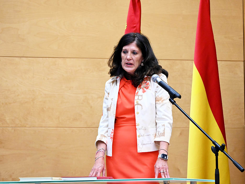 La segoviana Natalia Flórez toma posesión como nueva secretaria general de Movilidad. / JCYL