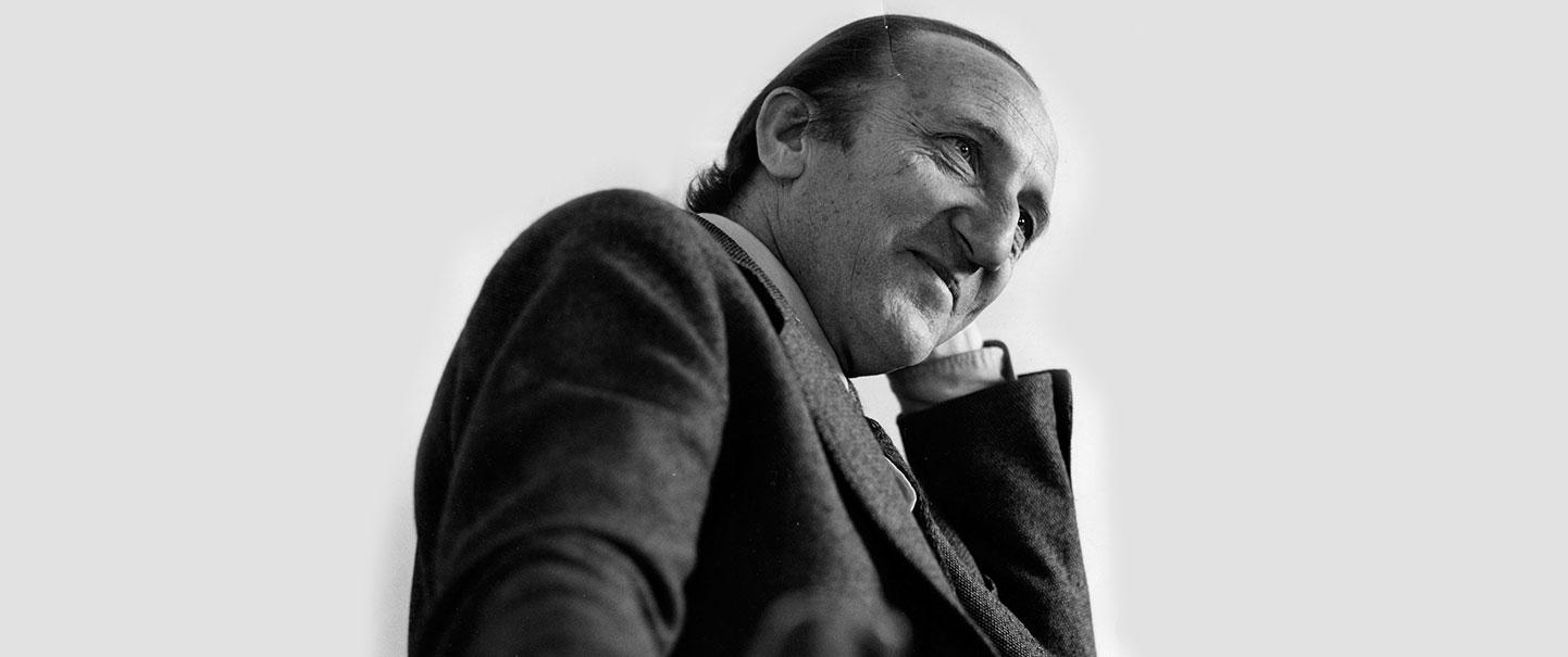 Sáenz de Oiza. Sáenz de Oiza.