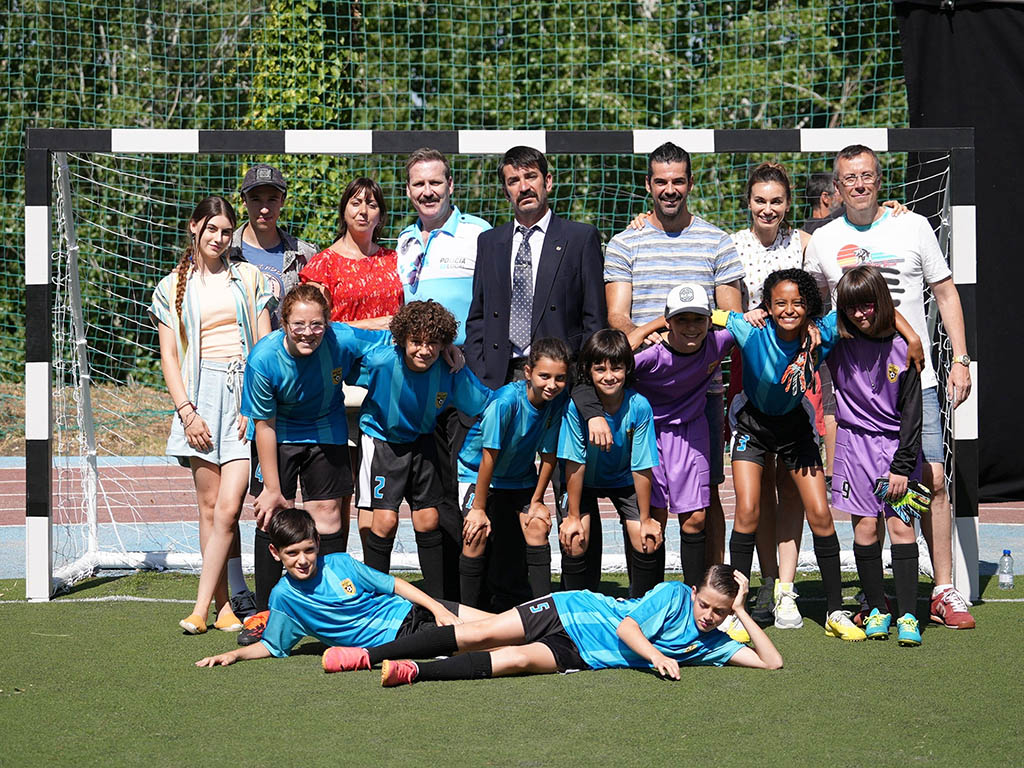La nueva película de ‘Los futbolísimos’ rueda en El Espinar 1 Madrid, Segovia y Murcia, escenarios del rodaje de la nueva entrega de 'Los Futbolísimos"