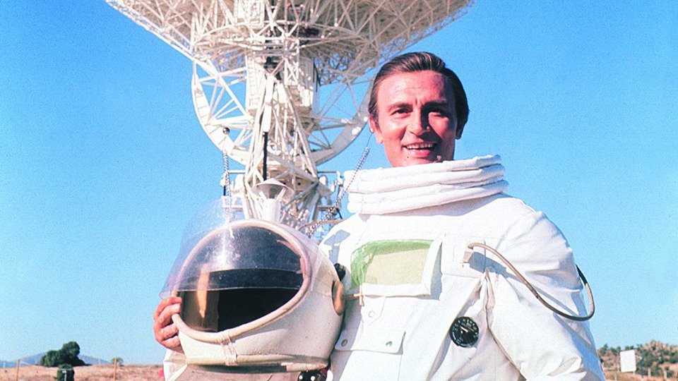 Fotograma de El astronauta. Fotograma de El astronauta.