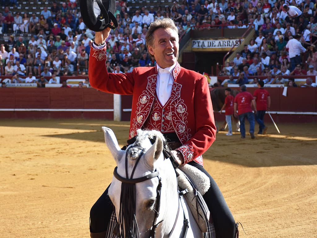 Pablo Hermoso de Mendoza, en su despedida en Cuéllar. / A.M.