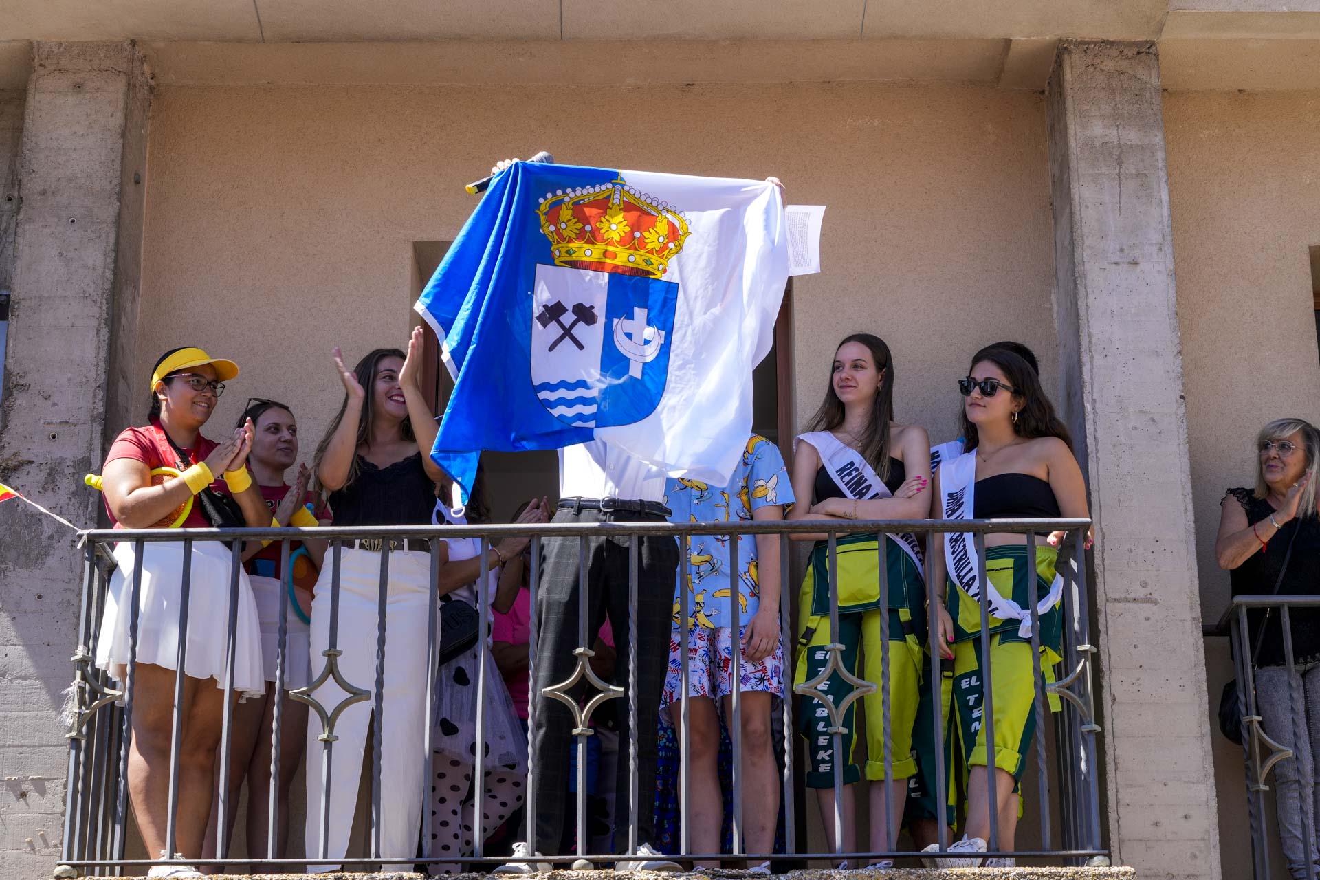 Pregón y Desfile de Peñas en La Lastrilla