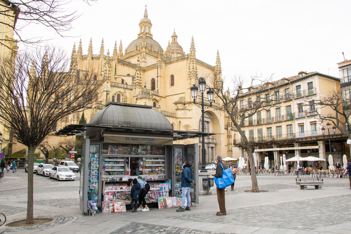 Quiosco de la plaza Mayor, el más antiguo de la ciudad.