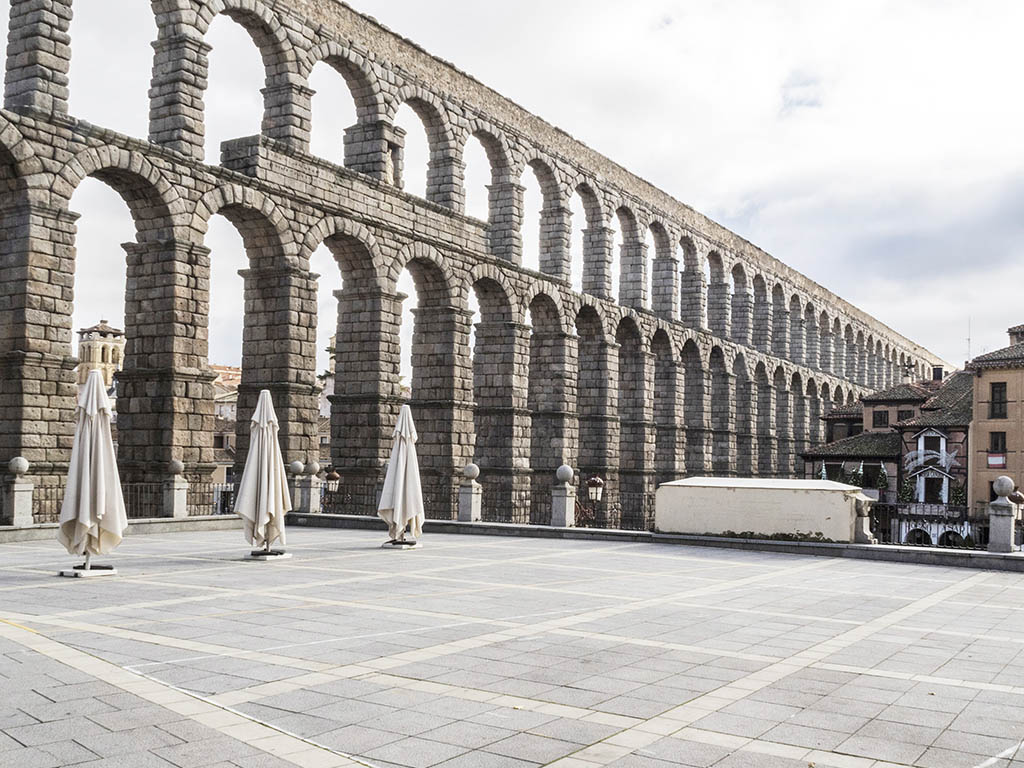 Terraza Santa Columba. / KAMARERO
