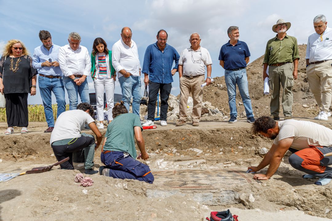 Visita a los trabajos en el yacimiento de Confloenta / NACHO VALVERDE - ICAL