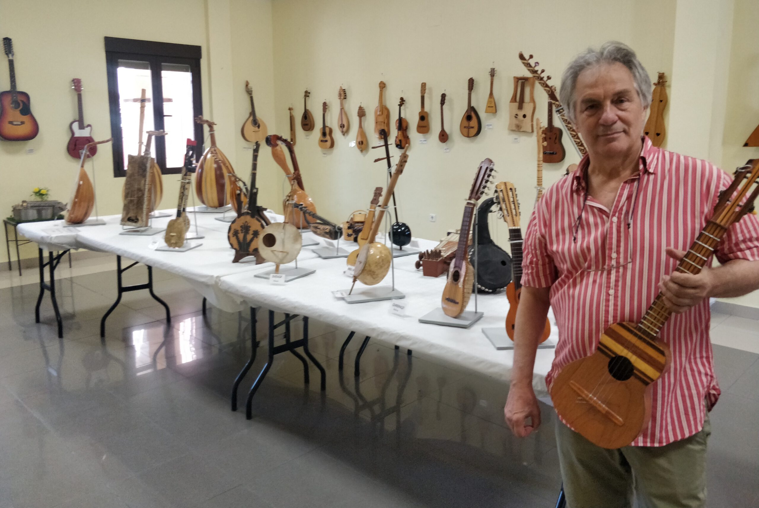 Ramón Navares, autor de la exposición / JUAN CRUZ