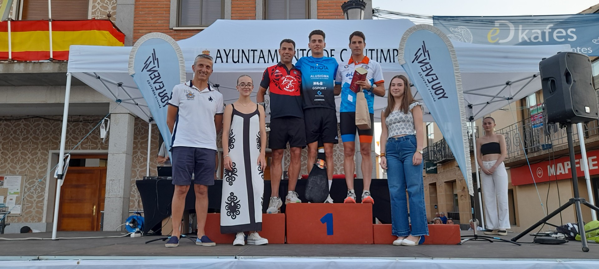 Primeros deportistas clasificados en la categoría masculina ( LOURDES MATARRANZ