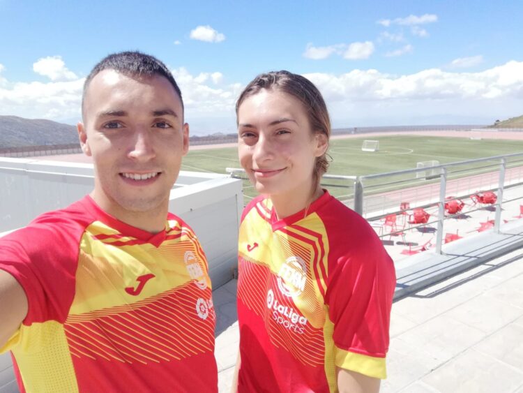 Sergio y Marta, durante una concentración con la Selección Española. / E.A.