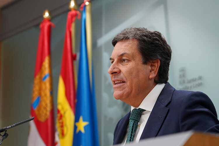 El Consejero de Economía y Portavoz de la Junta comparece en rueda de prensa tras el Consejo de Gobierno. / Miriam Chacón