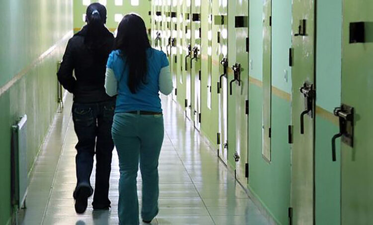 Aumenta un 1,5% la población reclusa en Castilla y León, con 3.946 personas 1 De los 3.946 internos que había en CyL en 2023, 3.722 eran hombres.